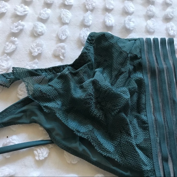 Victoria’s Secret PINK Double Layer Bralette - Picture 2 of 5